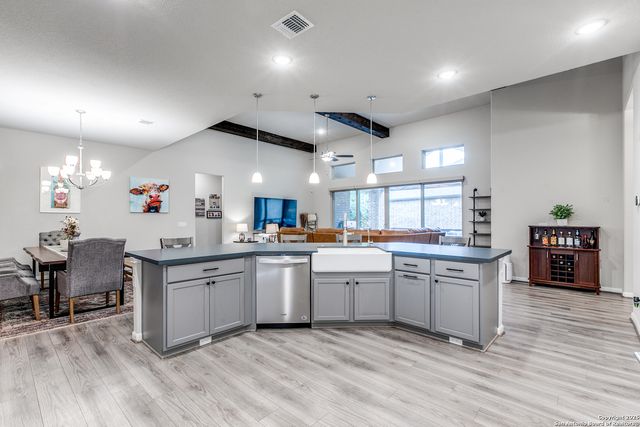 12834 Fort Hancock, San Antonio, TX 78245