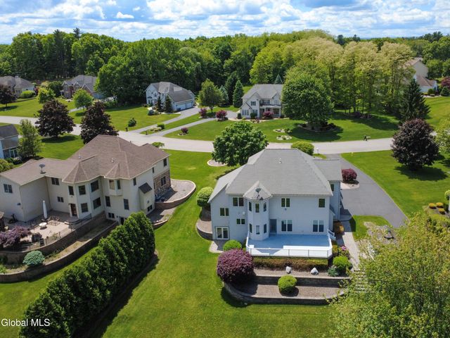 13 Devonshire Way, Clifton Park, NY 12065