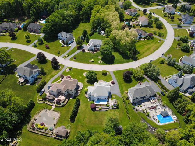 13 Devonshire Way, Clifton Park, NY 12065