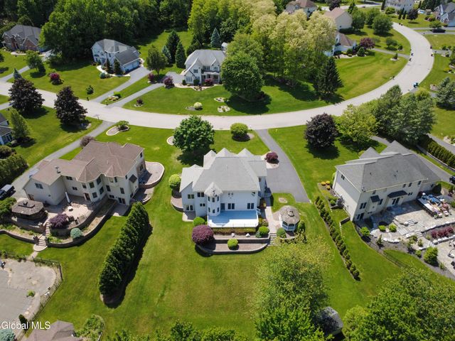 13 Devonshire Way, Clifton Park, NY 12065