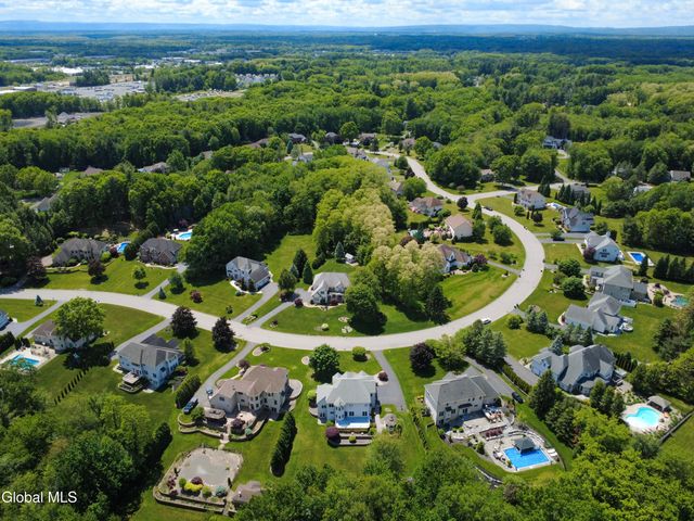13 Devonshire Way, Clifton Park, NY 12065