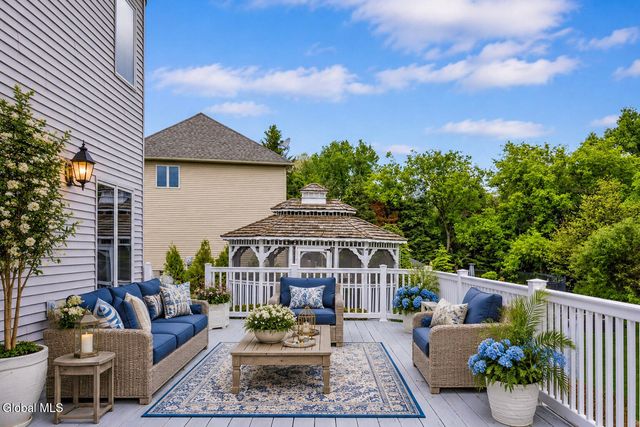 13 Devonshire Way, Clifton Park, NY 12065