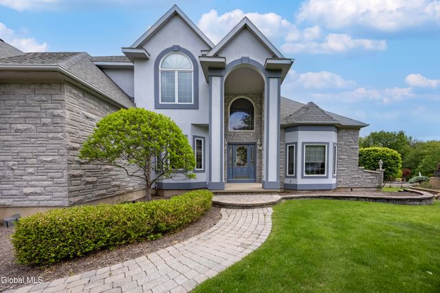 13 Devonshire Way, Clifton Park, NY 12065