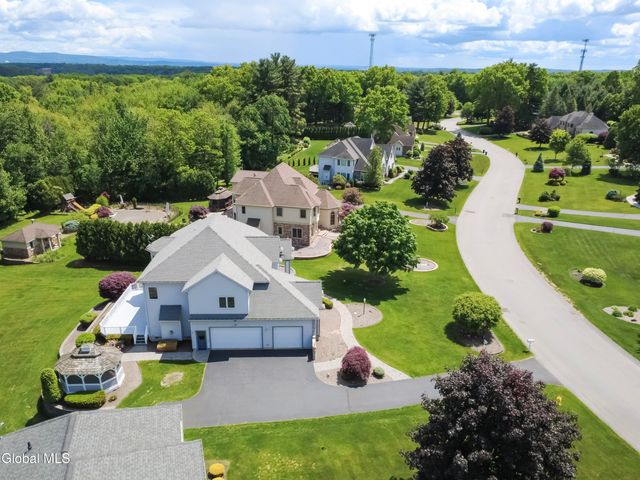 13 Devonshire Way, Clifton Park, NY 12065