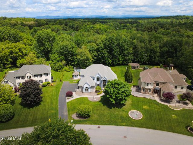 13 Devonshire Way, Clifton Park, NY 12065