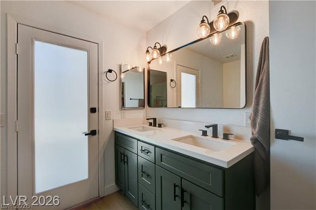 163 Spinnaker Drive, Henderson, NV 89015