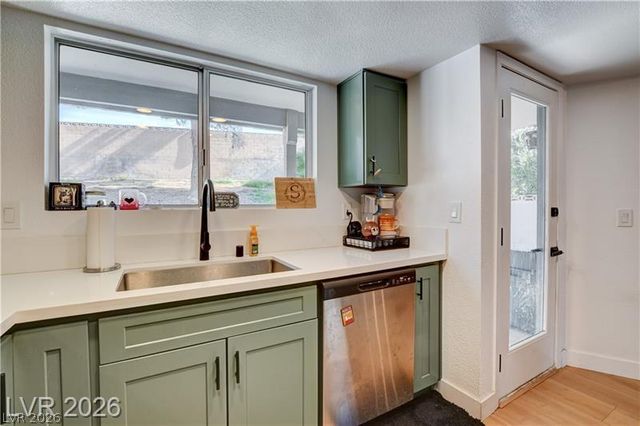 163 Spinnaker Drive, Henderson, NV 89015