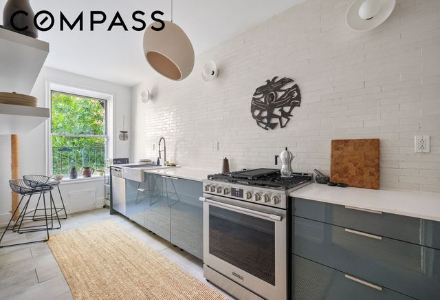 1075 Grand Concourse AJ, New York City, NY 10452