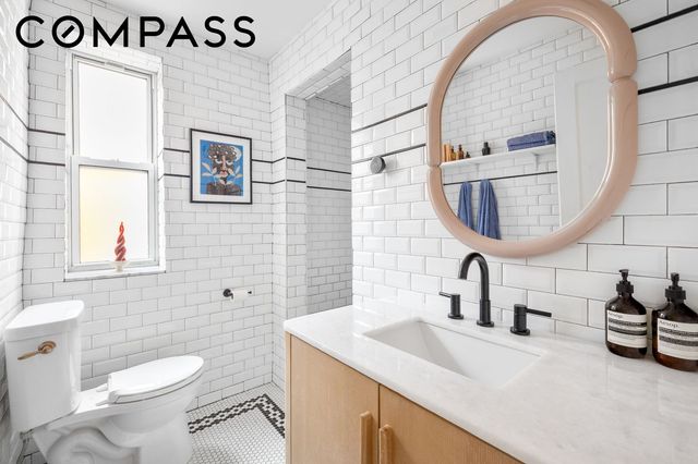 1075 Grand Concourse AJ, New York City, NY 10452