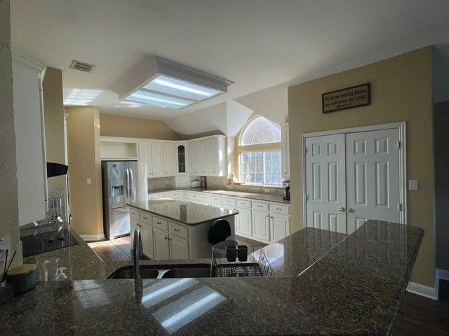 1812 Lacey Oak Lane, Keller, TX 76248