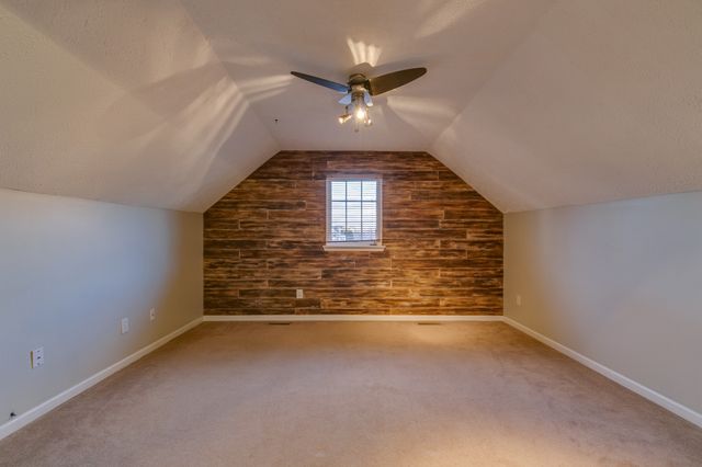 2012 McCrory Pl, Spring Hill, TN 37174