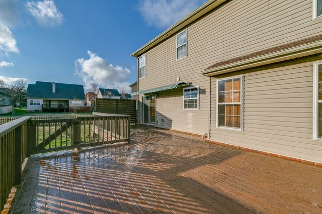 2012 McCrory Pl, Spring Hill, TN 37174