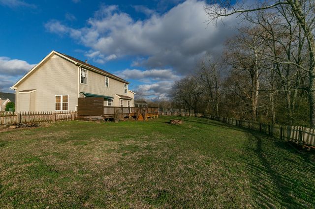 2012 McCrory Pl, Spring Hill, TN 37174