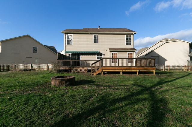 2012 McCrory Pl, Spring Hill, TN 37174