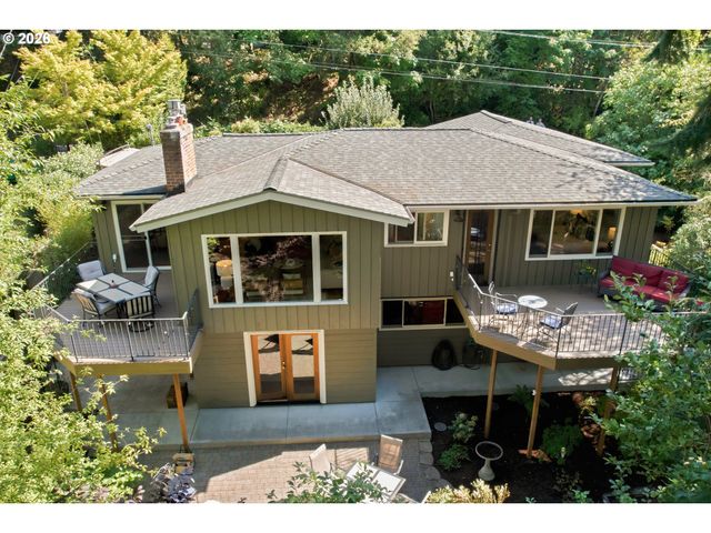 5211 Sw 18TH Pl, Portland, OR 97239