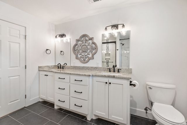 7227 CORSICANA ST, Iola, TX 77861