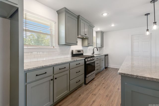 7227 CORSICANA ST, Iola, TX 77861
