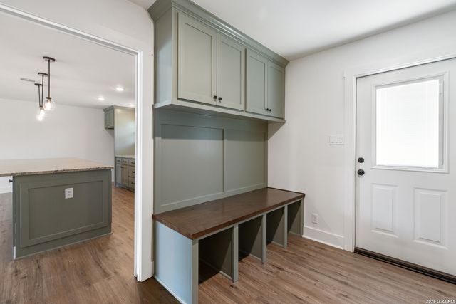 7227 CORSICANA ST, Iola, TX 77861