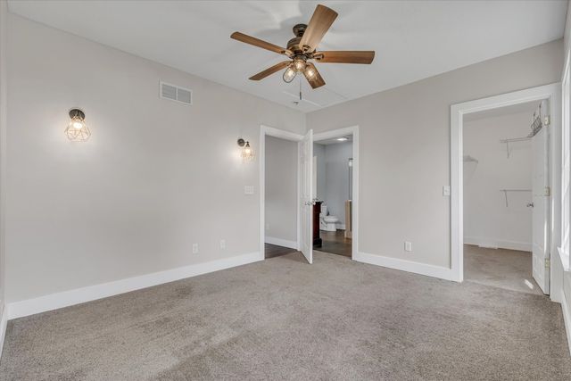 737 Grant Street, Bettendorf, IA 52722