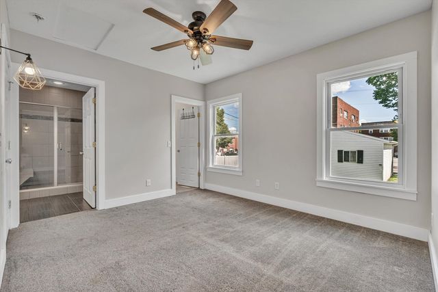 737 Grant Street, Bettendorf, IA 52722