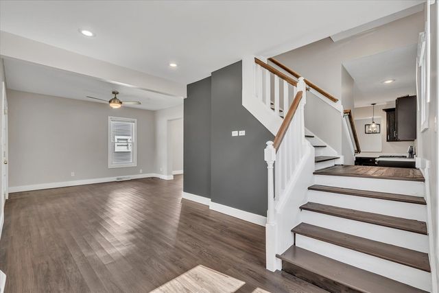 737 Grant Street, Bettendorf, IA 52722