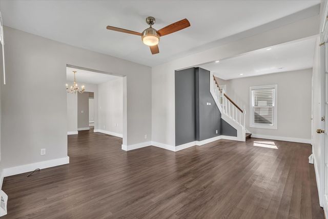 737 Grant Street, Bettendorf, IA 52722