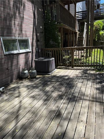49 Sterling St, South Side, PA 15203