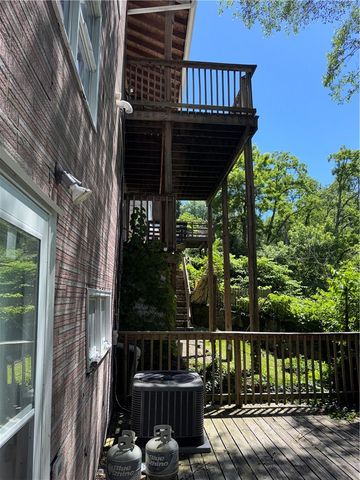 49 Sterling St, South Side, PA 15203