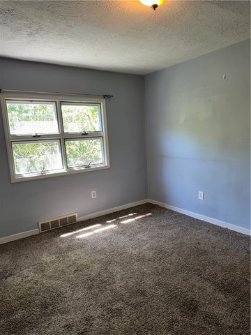 49 Sterling St, South Side, PA 15203