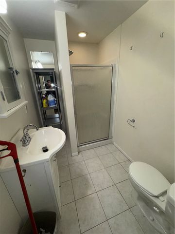 49 Sterling St, South Side, PA 15203