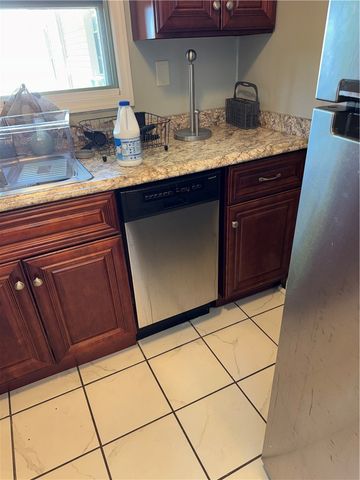 49 Sterling St, South Side, PA 15203