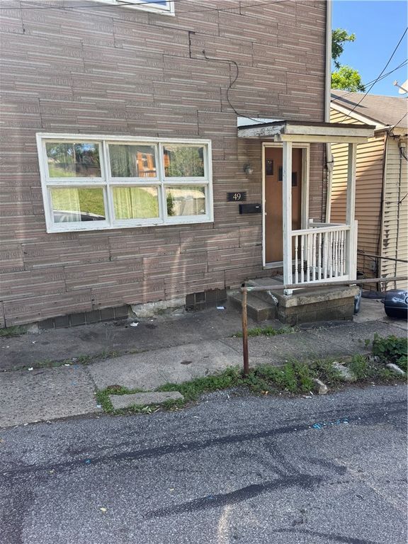 49 Sterling St, South Side, PA 15203