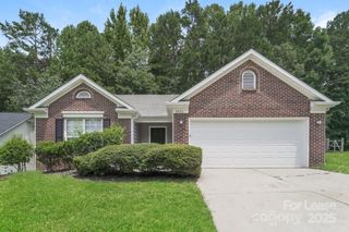 8622 Flowers Court, Charlotte, NC 28215