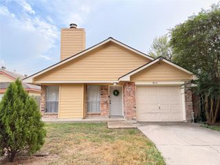 9311 Crescent Moon Drive, Houston, TX 77064