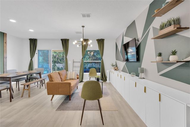 2843 NARCOOSSEE COMMONS WAY, St Cloud, FL 34771