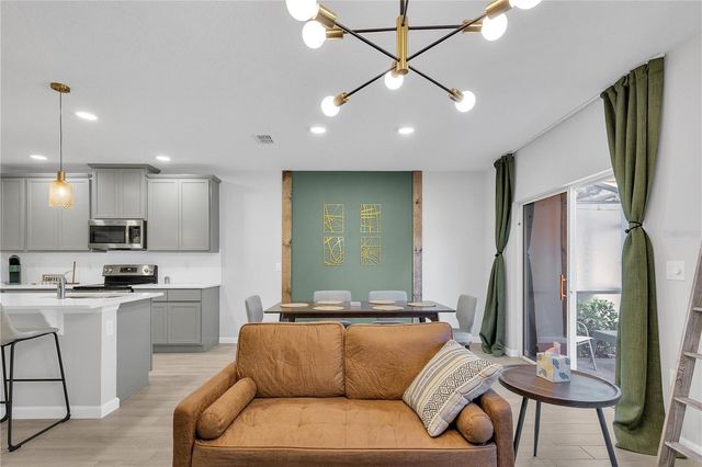 2843 NARCOOSSEE COMMONS WAY, St Cloud, FL 34771