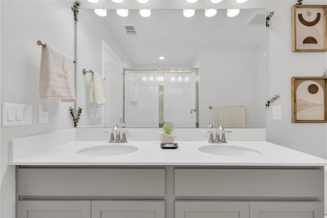 2843 NARCOOSSEE COMMONS WAY, St Cloud, FL 34771