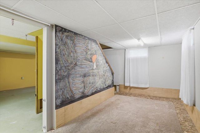 17 Rotunda Avenue, Essex Junction, VT 05452