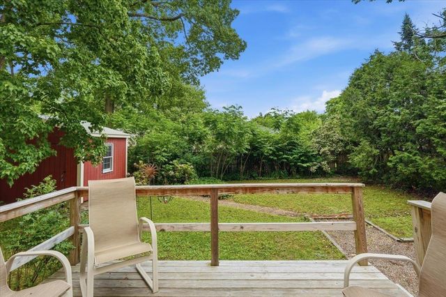 17 Rotunda Avenue, Essex Junction, VT 05452