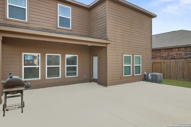 9335 Nubuck Branch, Converse, TX 78109