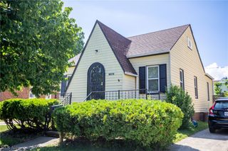 19508 Kildeer Avenue, Cleveland, OH 44119