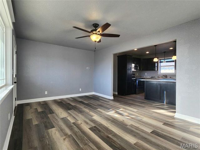 99 Ripley 142e-24, Doniphan, MO 63935