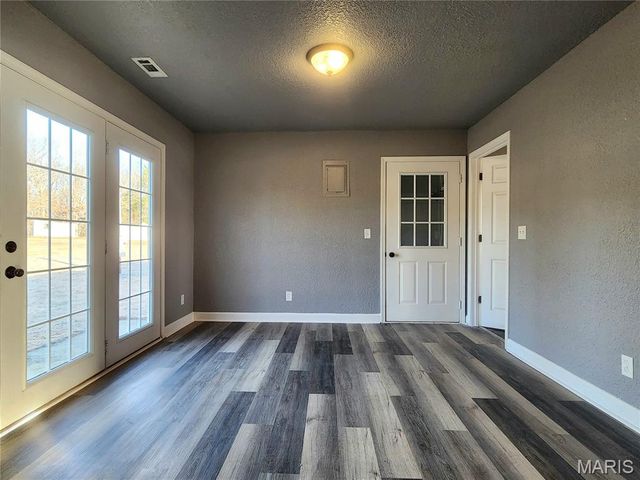 99 Ripley 142e-24, Doniphan, MO 63935