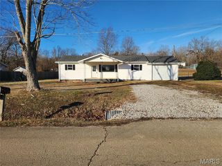 99 Ripley 142e-24, Doniphan, MO 63935
