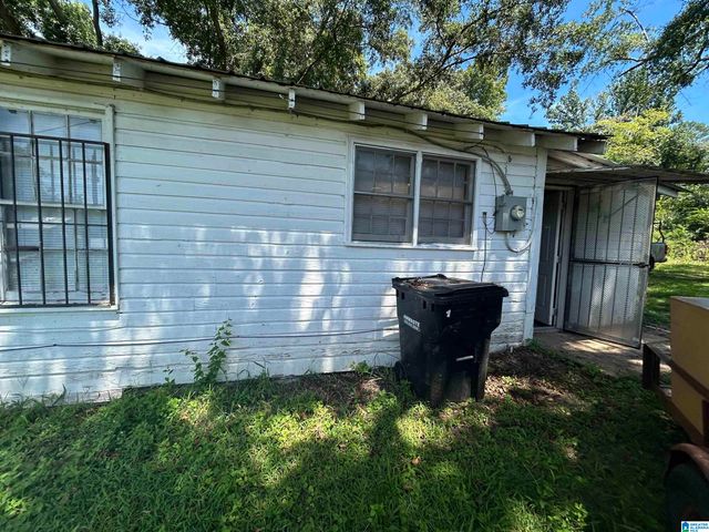 5701 AVENUE O, Bessemer, AL 35020