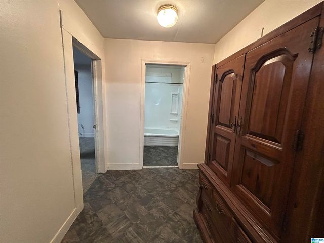 5701 AVENUE O, Bessemer, AL 35020