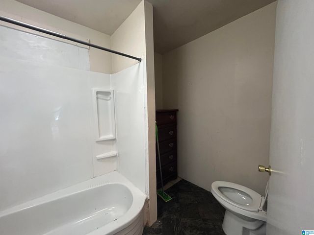 5701 AVENUE O, Bessemer, AL 35020