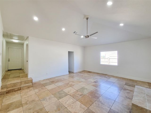 12510 Ridgecrest Drive, Willis, TX 77318
