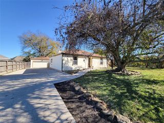 12510 Ridgecrest Drive, Willis, TX 77318