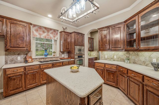 125 Rustling Elm Way, Azle, TX 76020